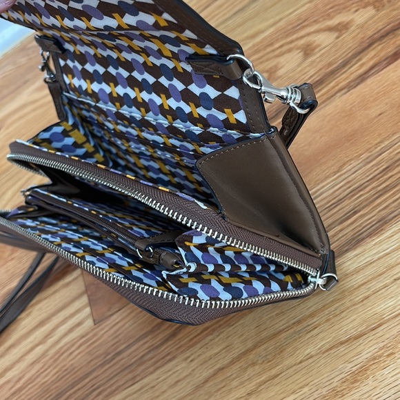 Vera Bradley Leather crossbody - Picture 6 of 7